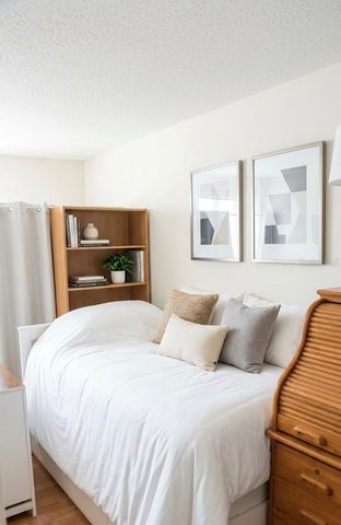 1111 HAREFIELD CIRCLE 62, Sun City Center, FL 33573