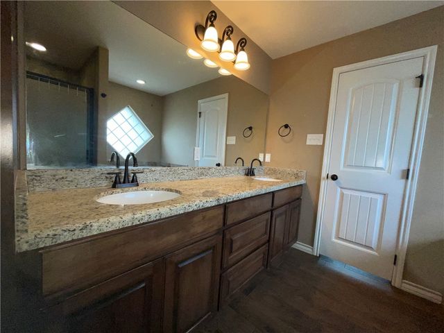 193 County Road 222, Orange Grove, TX 78372