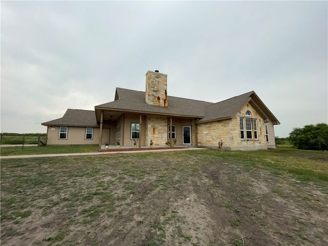193 County Road 222, Orange Grove, TX 78372
