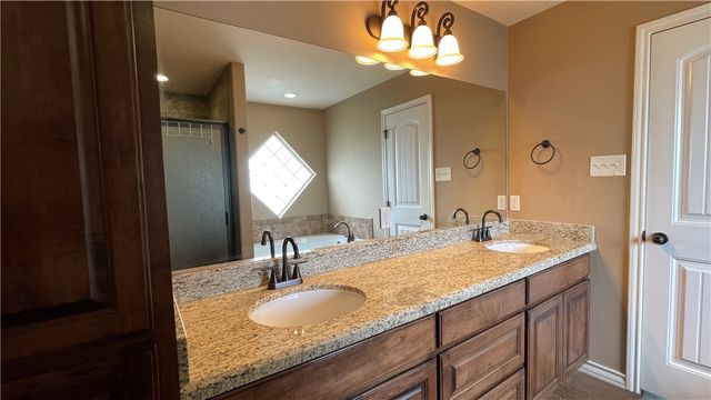 193 County Road 222, Orange Grove, TX 78372