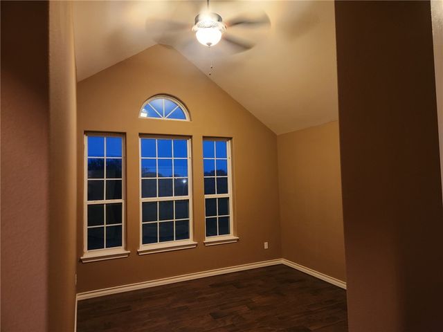 193 County Road 222, Orange Grove, TX 78372
