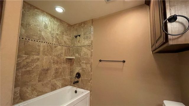 193 County Road 222, Orange Grove, TX 78372