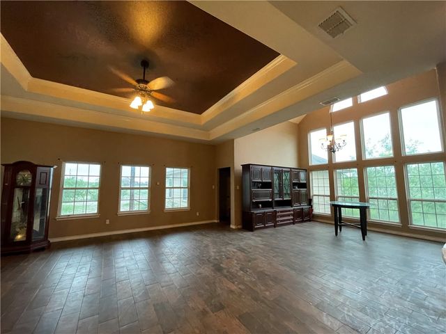 193 County Road 222, Orange Grove, TX 78372