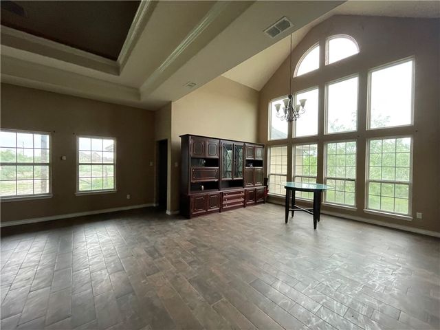 193 County Road 222, Orange Grove, TX 78372