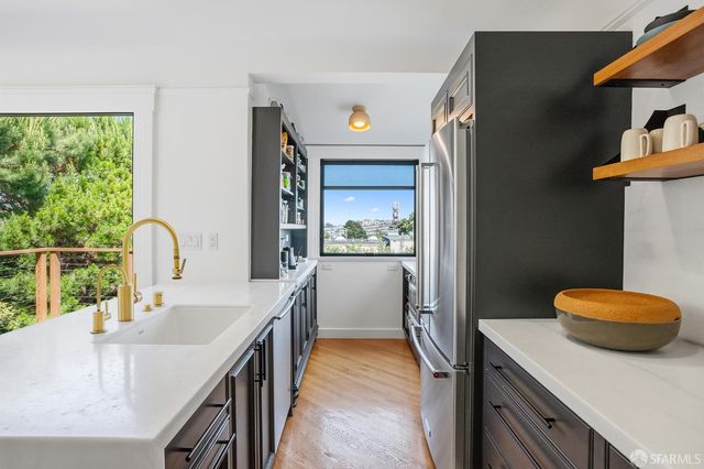 139 Brompton Avenue, San Francisco, CA 94131
