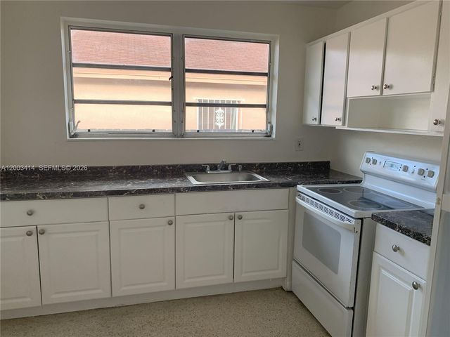 1725 NW 59th St 3, Miami, FL 33142