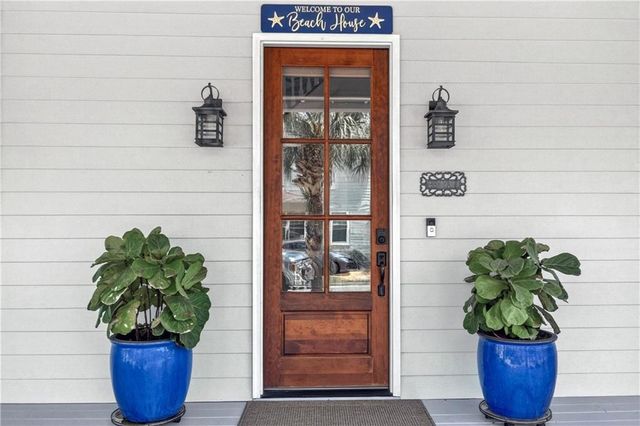 30 Admirals Cove, St. Simons Island, GA 31522