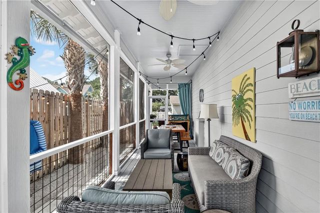 30 Admirals Cove, St. Simons Island, GA 31522