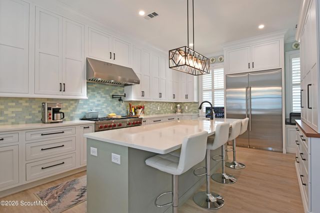 30 Admirals Cove, St. Simons Island, GA 31522