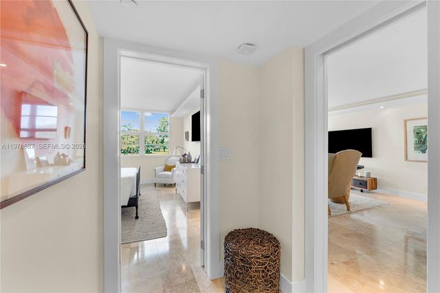 4015 W Palm Aire Dr 307, Pompano Beach, FL 33069