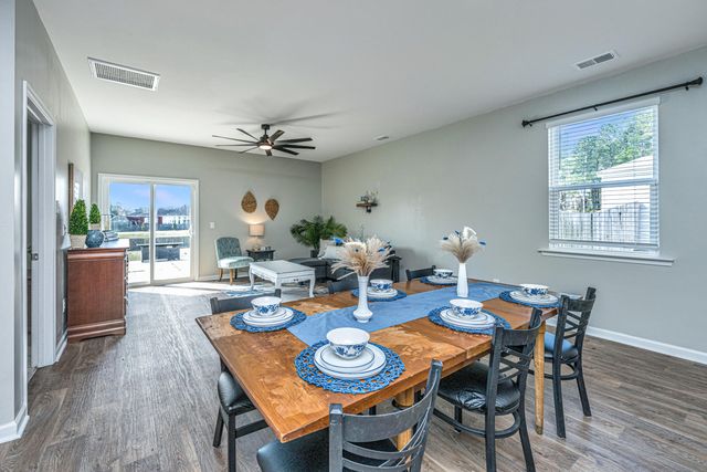 440 Blue Elderberry Run, Moncks Corner, SC 29461