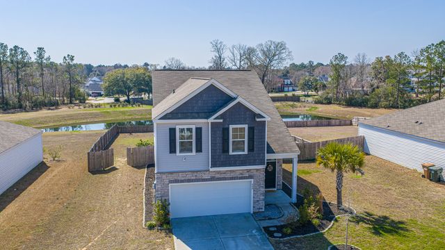 440 Blue Elderberry Run, Moncks Corner, SC 29461