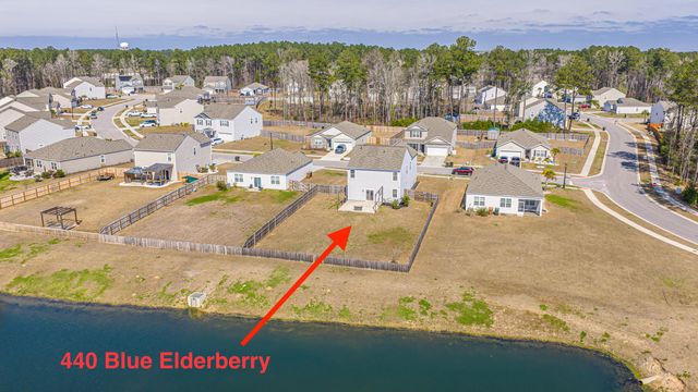 440 Blue Elderberry Run, Moncks Corner, SC 29461