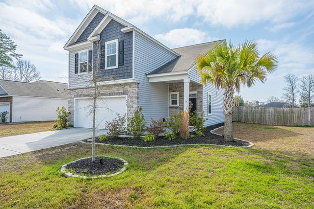 440 Blue Elderberry Run, Moncks Corner, SC 29461