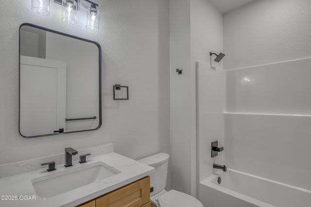 117 N Janice Street, Goodman, MO 64843