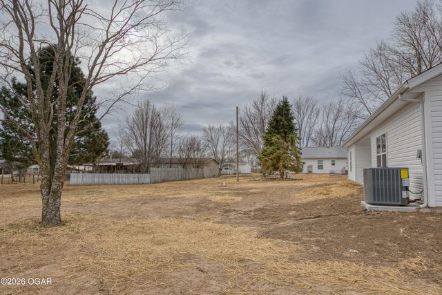 117 N Janice Street, Goodman, MO 64843