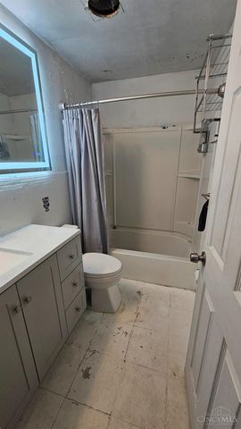 2020 Carpenter Drive, North College Hill, OH 45239