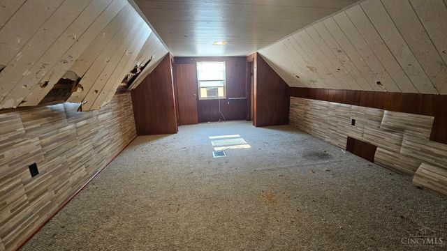 2020 Carpenter Drive, North College Hill, OH 45239
