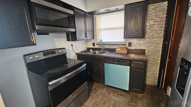 2020 Carpenter Drive, North College Hill, OH 45239