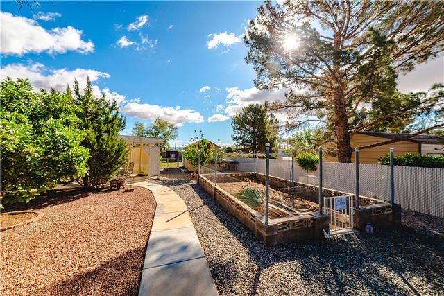 4752 Scotty Drive, Kingman, AZ 86409