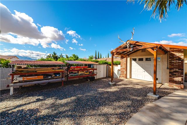 4752 Scotty Drive, Kingman, AZ 86409