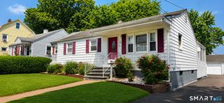 35 Lorraine Road, Wethersfield, CT 06109