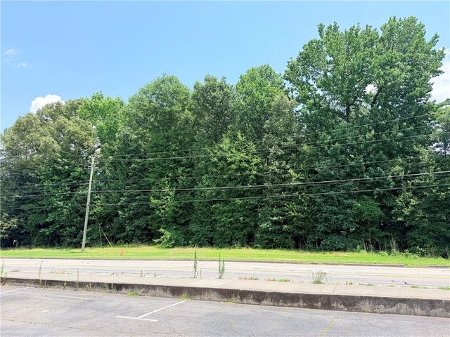 5557 Oakdale Road SE, Mableton, GA 30126