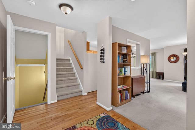 321 HAMILTON DR, Harleysville, PA 19438