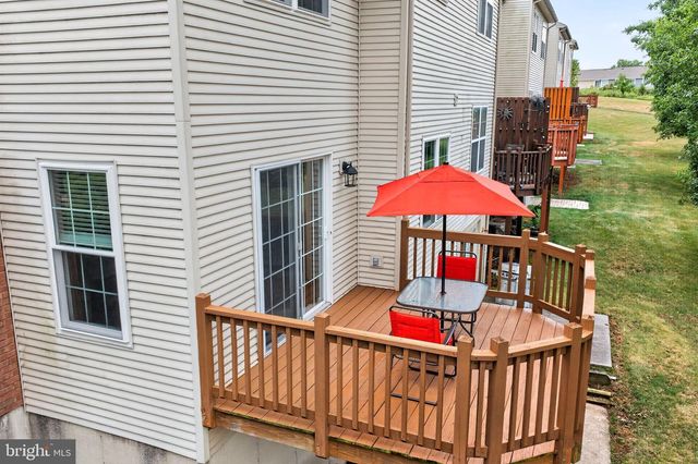 321 HAMILTON DR, Harleysville, PA 19438
