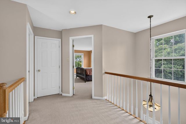 321 HAMILTON DR, Harleysville, PA 19438
