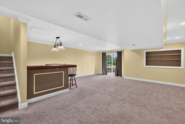 321 HAMILTON DR, Harleysville, PA 19438