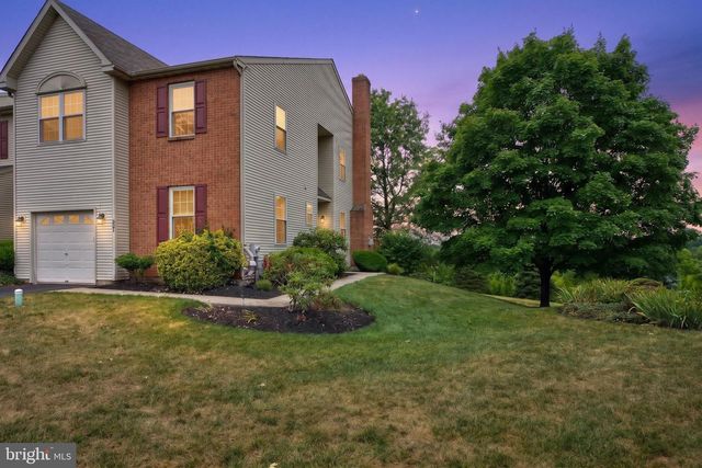 321 HAMILTON DR, Harleysville, PA 19438