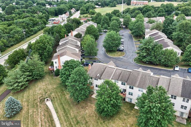 321 HAMILTON DR, Harleysville, PA 19438
