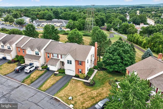 321 HAMILTON DR, Harleysville, PA 19438
