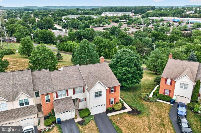 321 HAMILTON DR, Harleysville, PA 19438