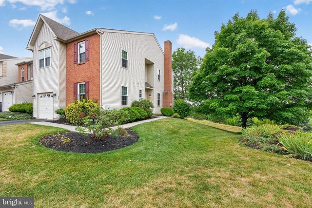 321 HAMILTON DR, Harleysville, PA 19438