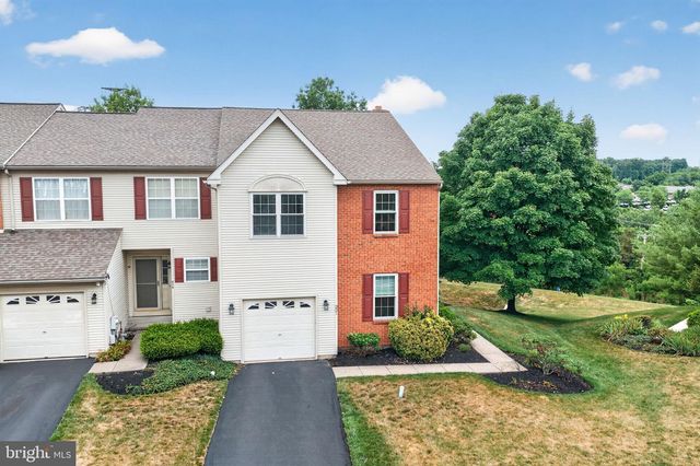 321 HAMILTON DR, Harleysville, PA 19438