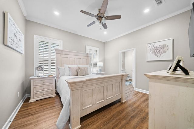 24 Gloria Drive, Hot Springs Village, AR 71909