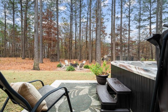 24 Gloria Drive, Hot Springs Village, AR 71909