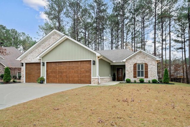 24 Gloria Drive, Hot Springs Village, AR 71909