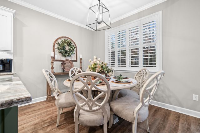 24 Gloria Drive, Hot Springs Village, AR 71909