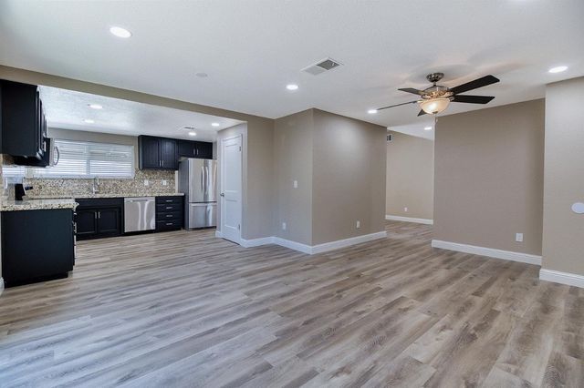 2505 Marguerite Way, Ceres, CA 95307