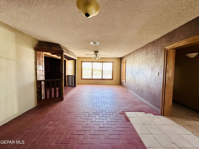 321 2nd Street, Sunland Park, NM 88063