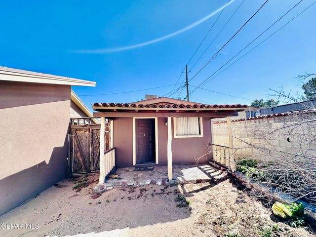321 2nd Street, Sunland Park, NM 88063