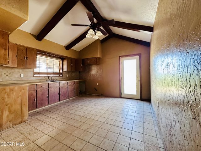 321 2nd Street, Sunland Park, NM 88063