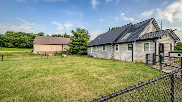 849 E Main Street, Danville, KY 40422