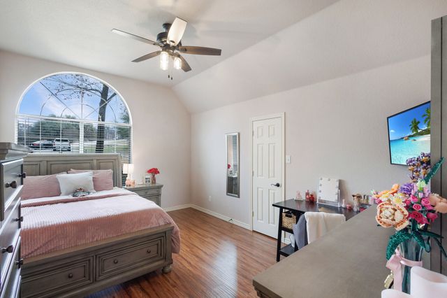 6609 Silver Oak Lane, Fort Worth, TX 76135