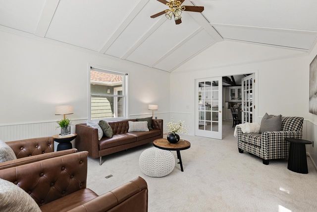 6630 Horseshoe Curve, Chanhassen, MN 55317