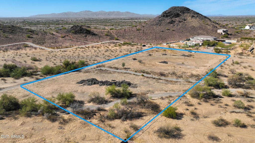 153xx W DYNAMITE Boulevard -, Surprise, AZ 85378 — photo 2
