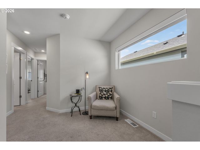 12875 Sw ICEFALL Ter, Beaverton, OR 97007